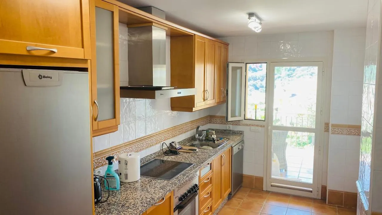 Marbella Sun Apartment - Lush Garden And Sea View Ojen