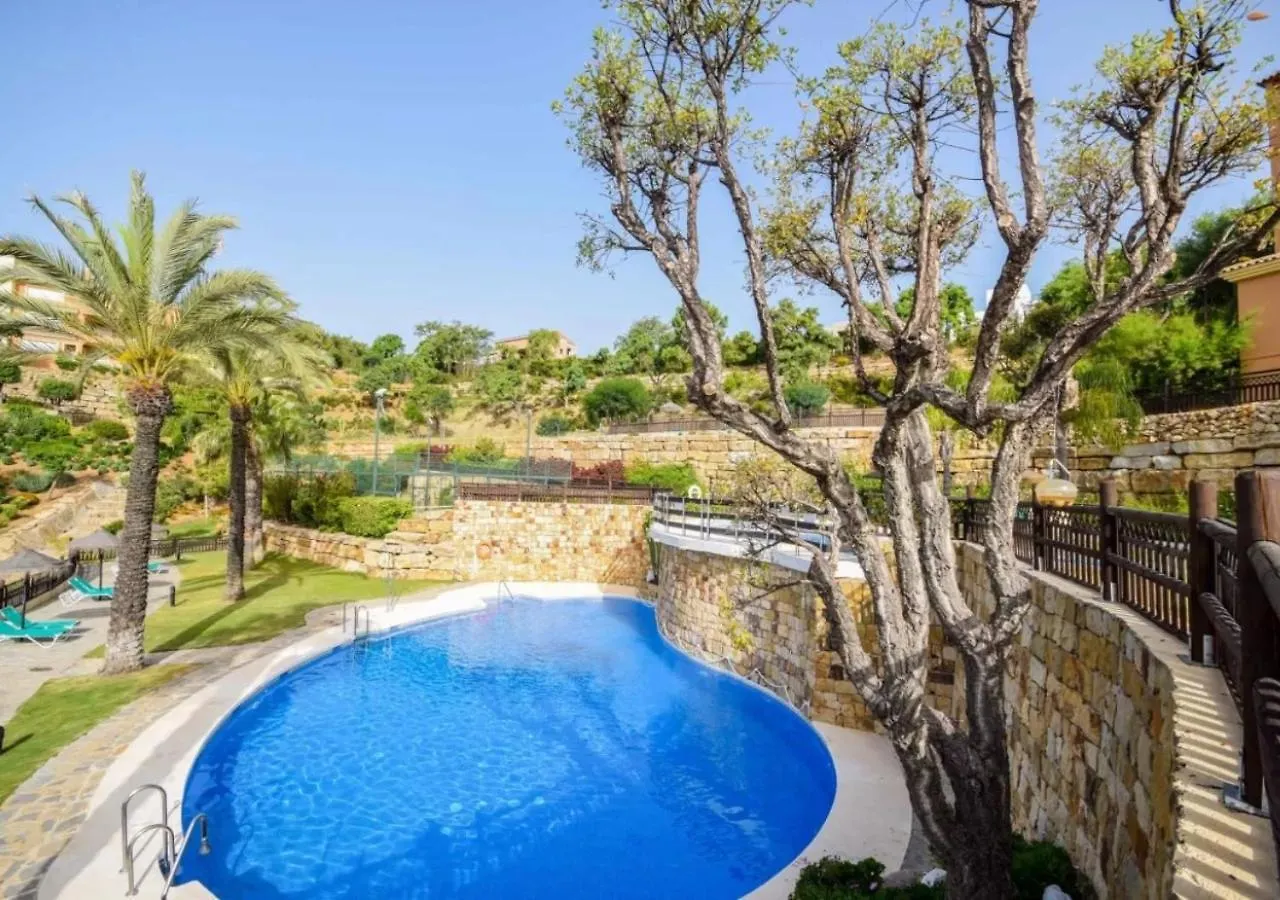 Ojén Marbella Sun Apartment - Lush Garden And Sea View ספרד